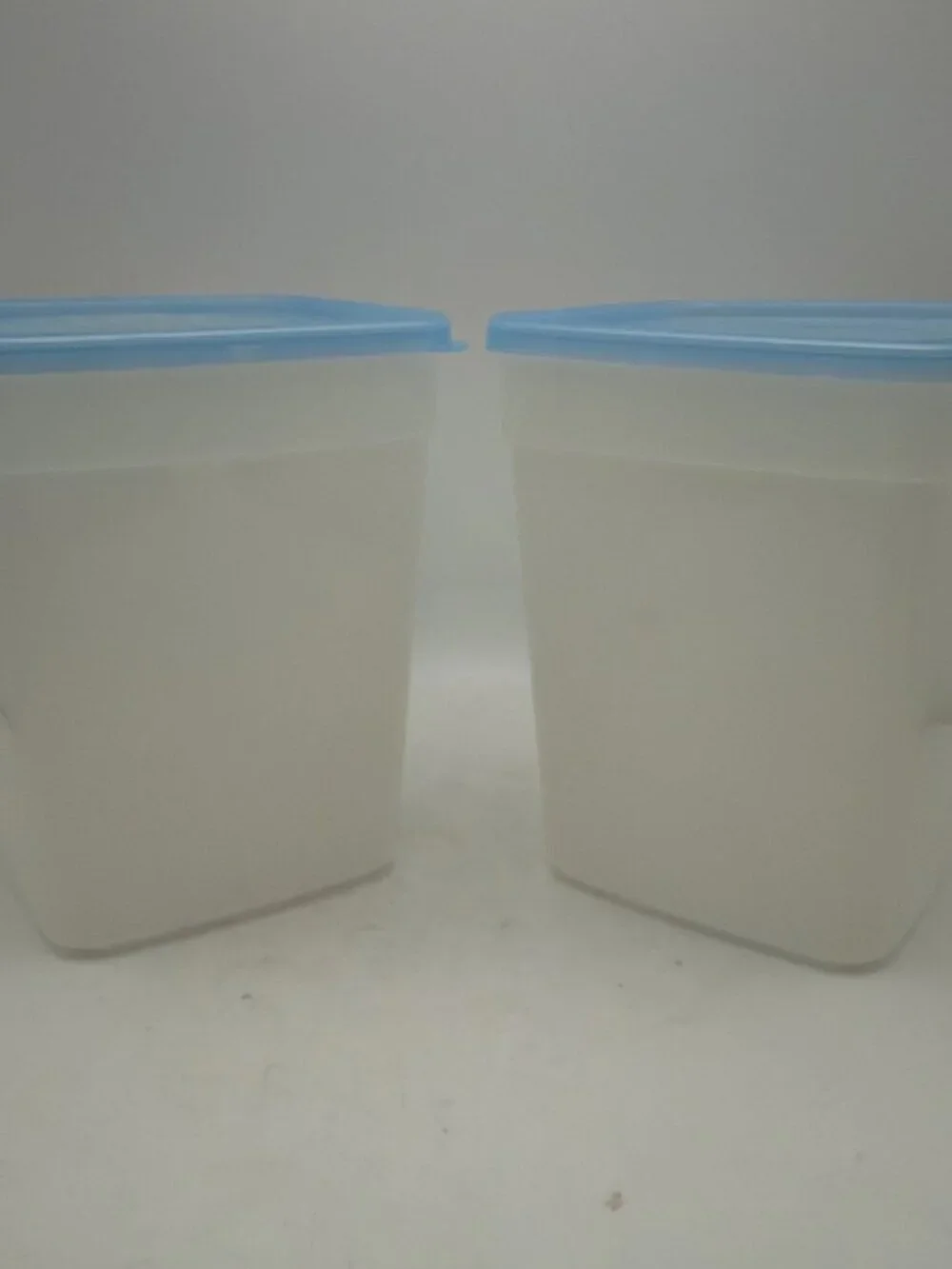 N/A plastic freezer
